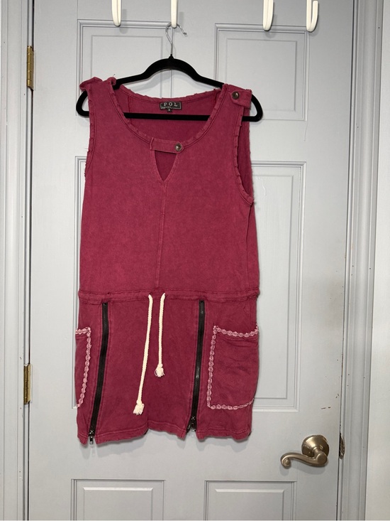 POL Dresses & Skirts - POL Berry-Pink Sleeveless Tunic dress with Button Neck